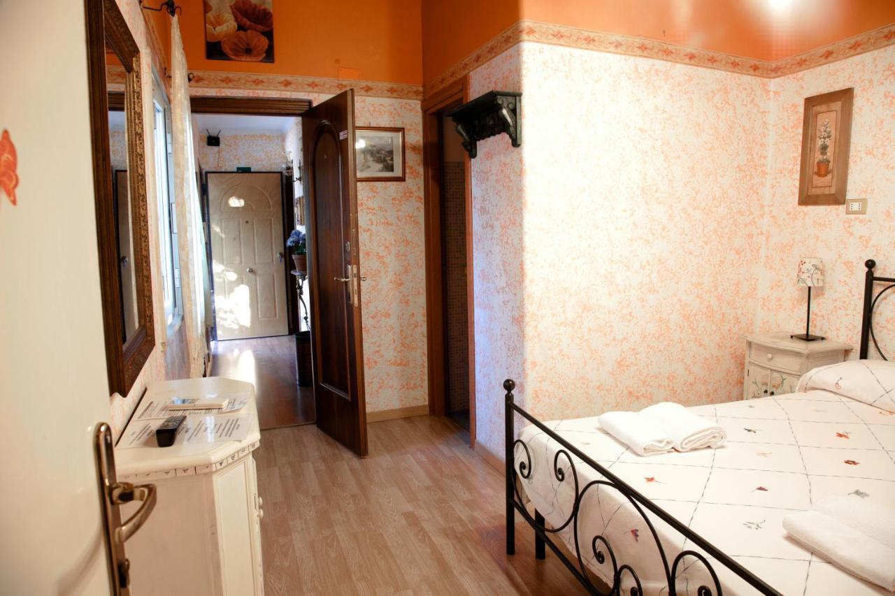 I Gerani Rossi Otel Roma Dış mekan fotoğraf
